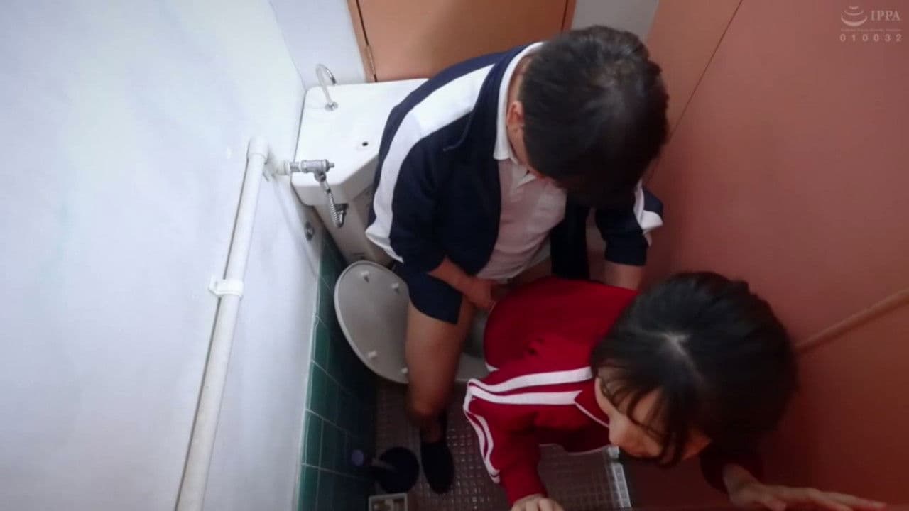 수학여행 중 여학생을 차례차례로 밀착 씨뿌리기 피스톤으로 질내사정하는 귀축 수정 교사