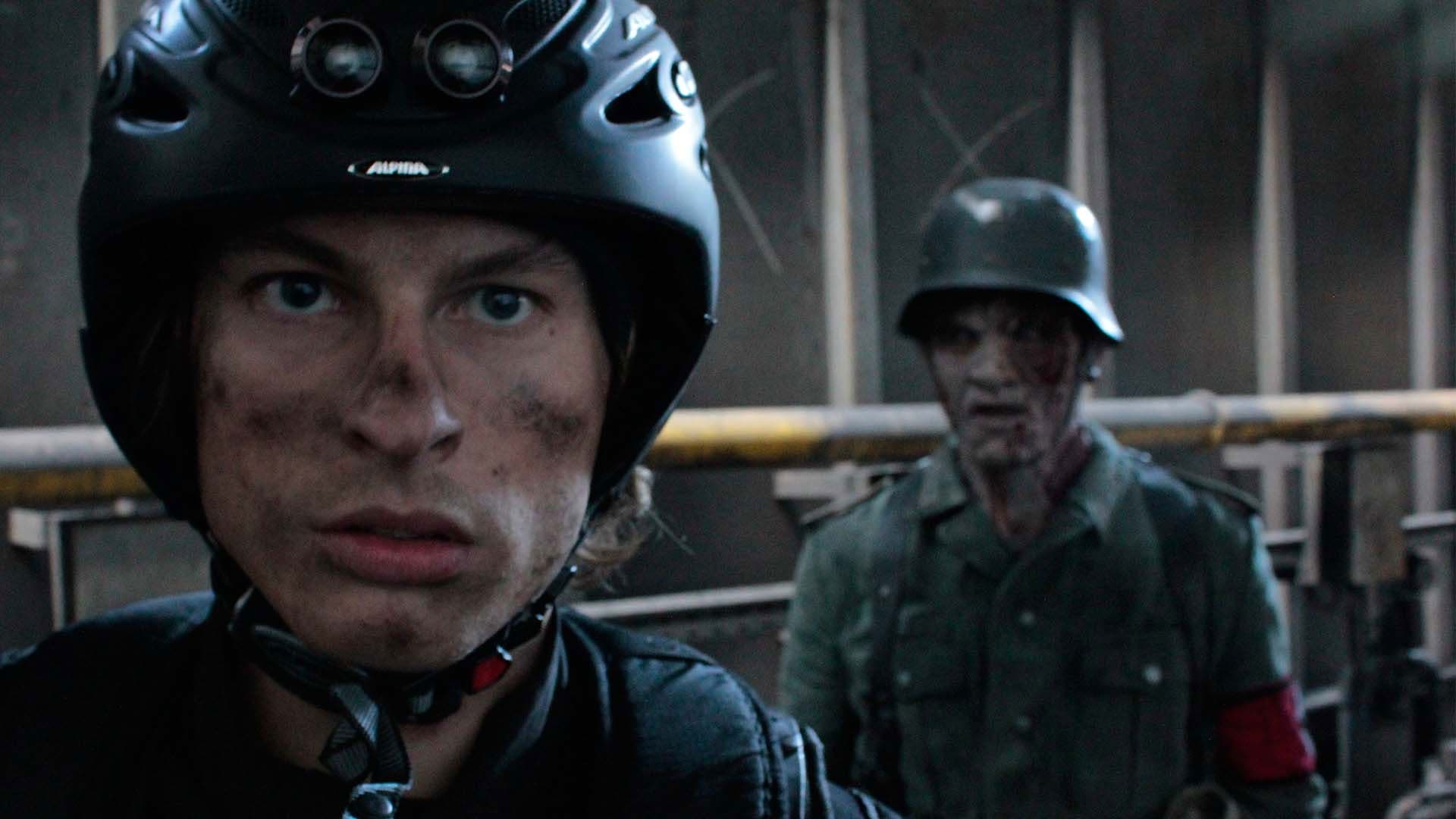 히틀러 좀비 군단- 벙커 오브 더 데드