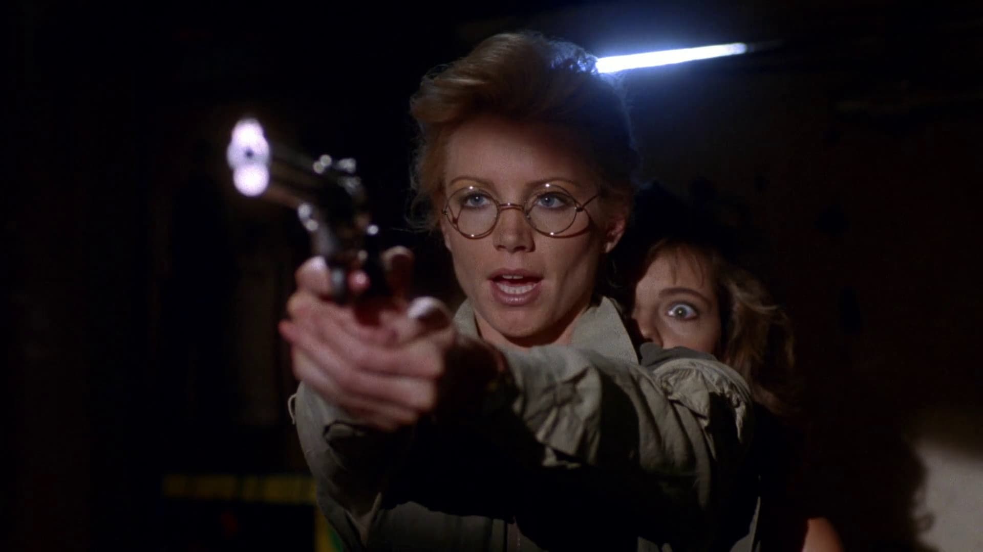 카니발 우먼 인 더 애버카도 정글 오브 데스