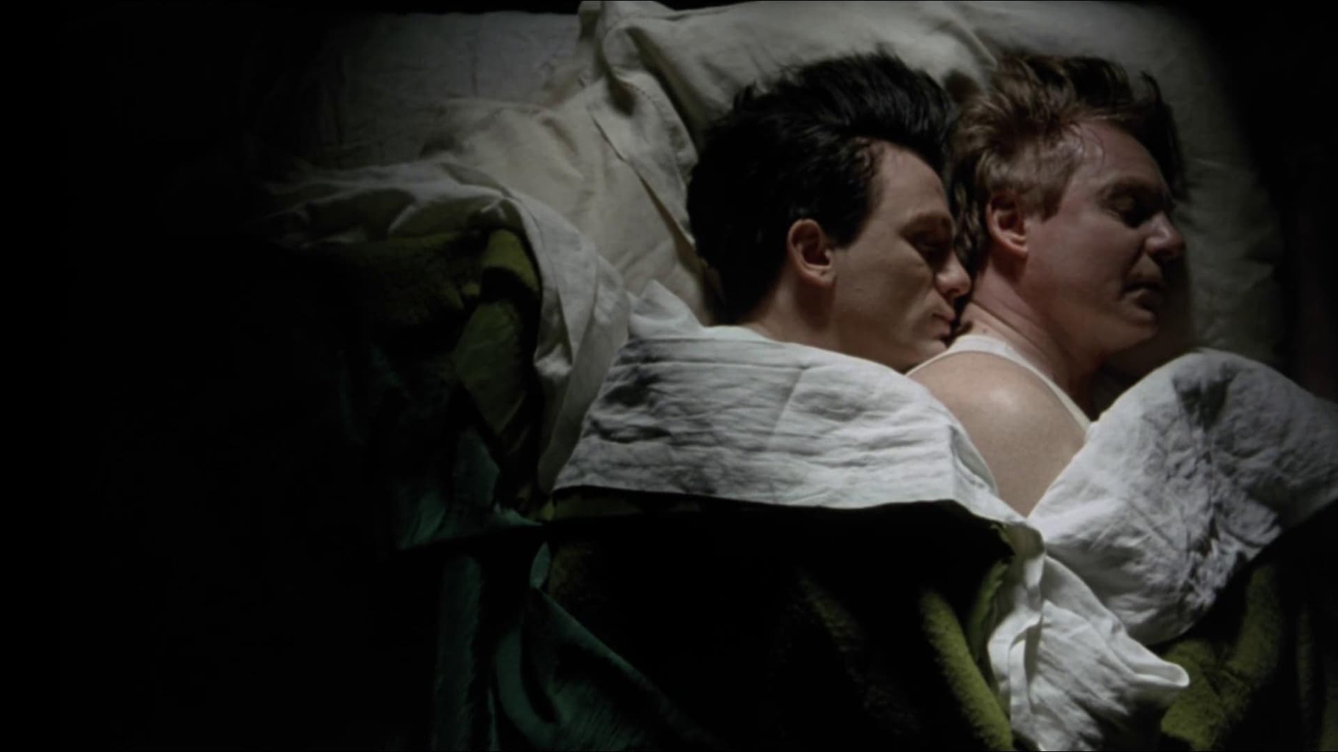 러브 이즈 더 데블