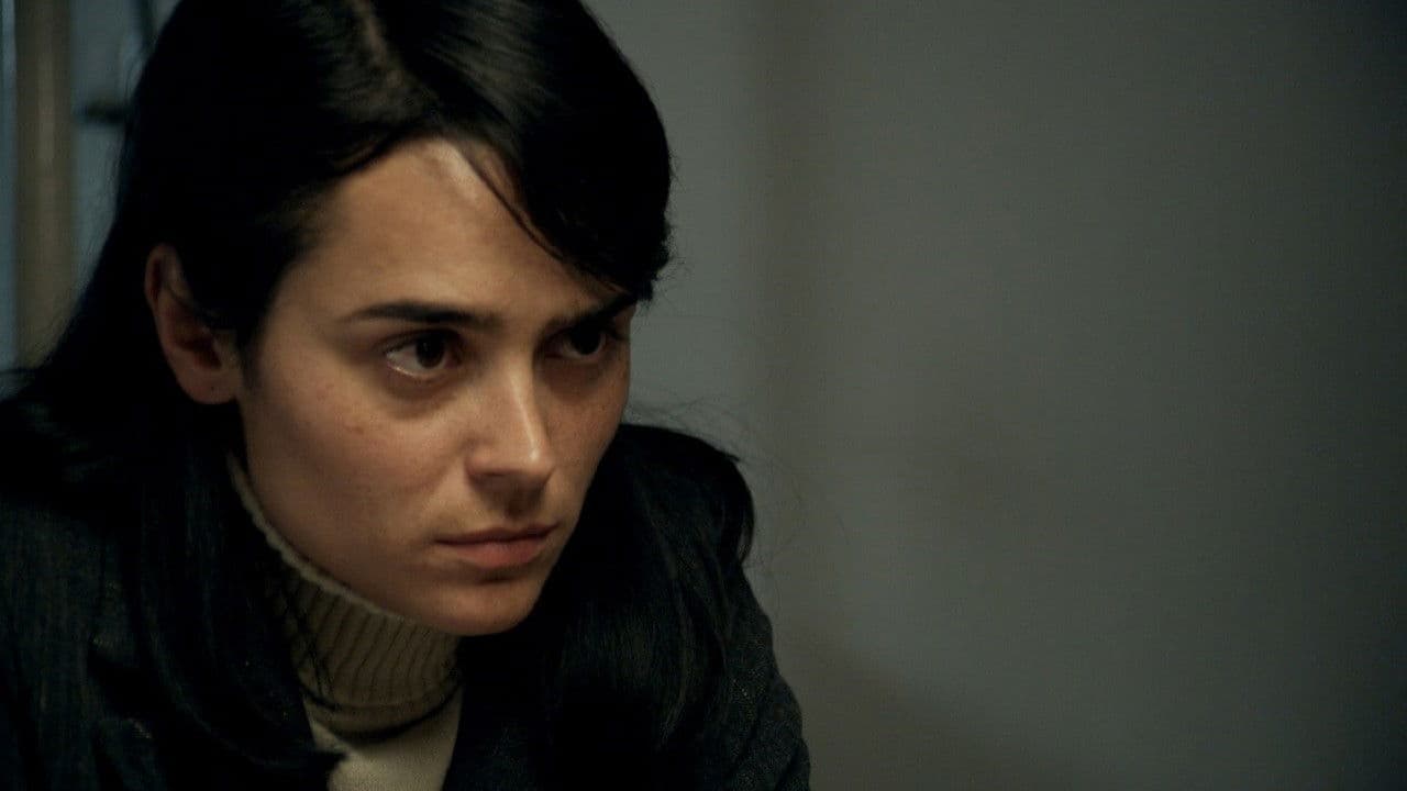 Karen llora en un bus