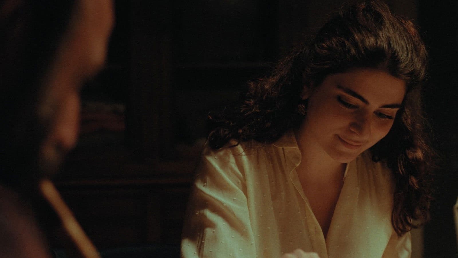 아몬드 나무 사이