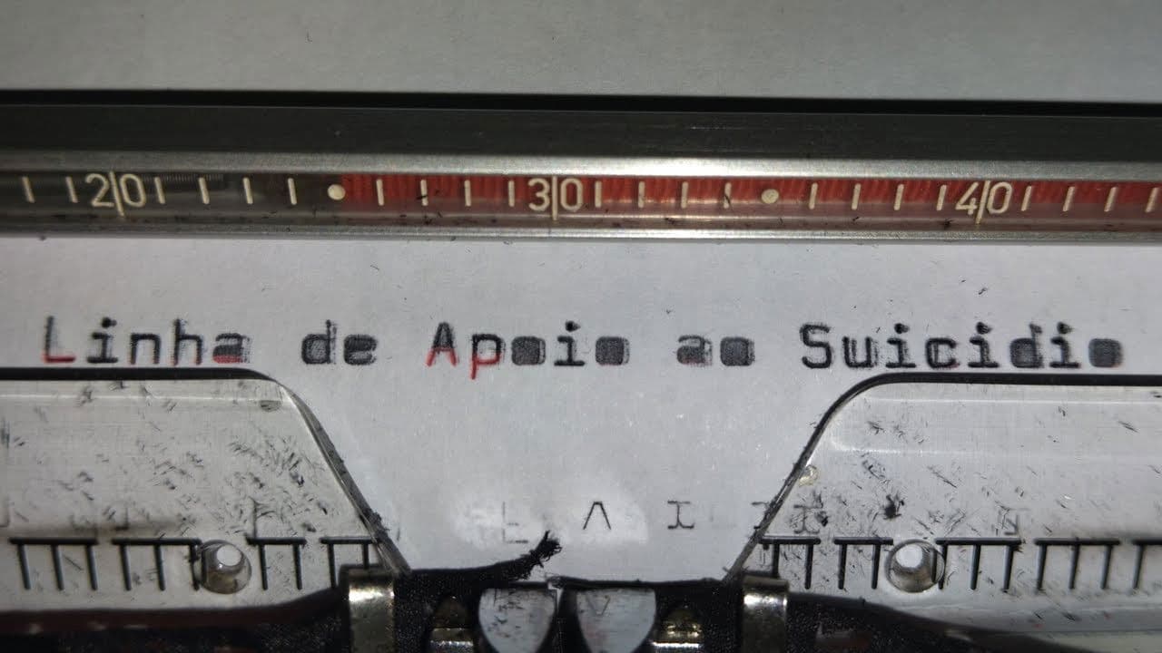 Linha de Apoio ao Suicídio