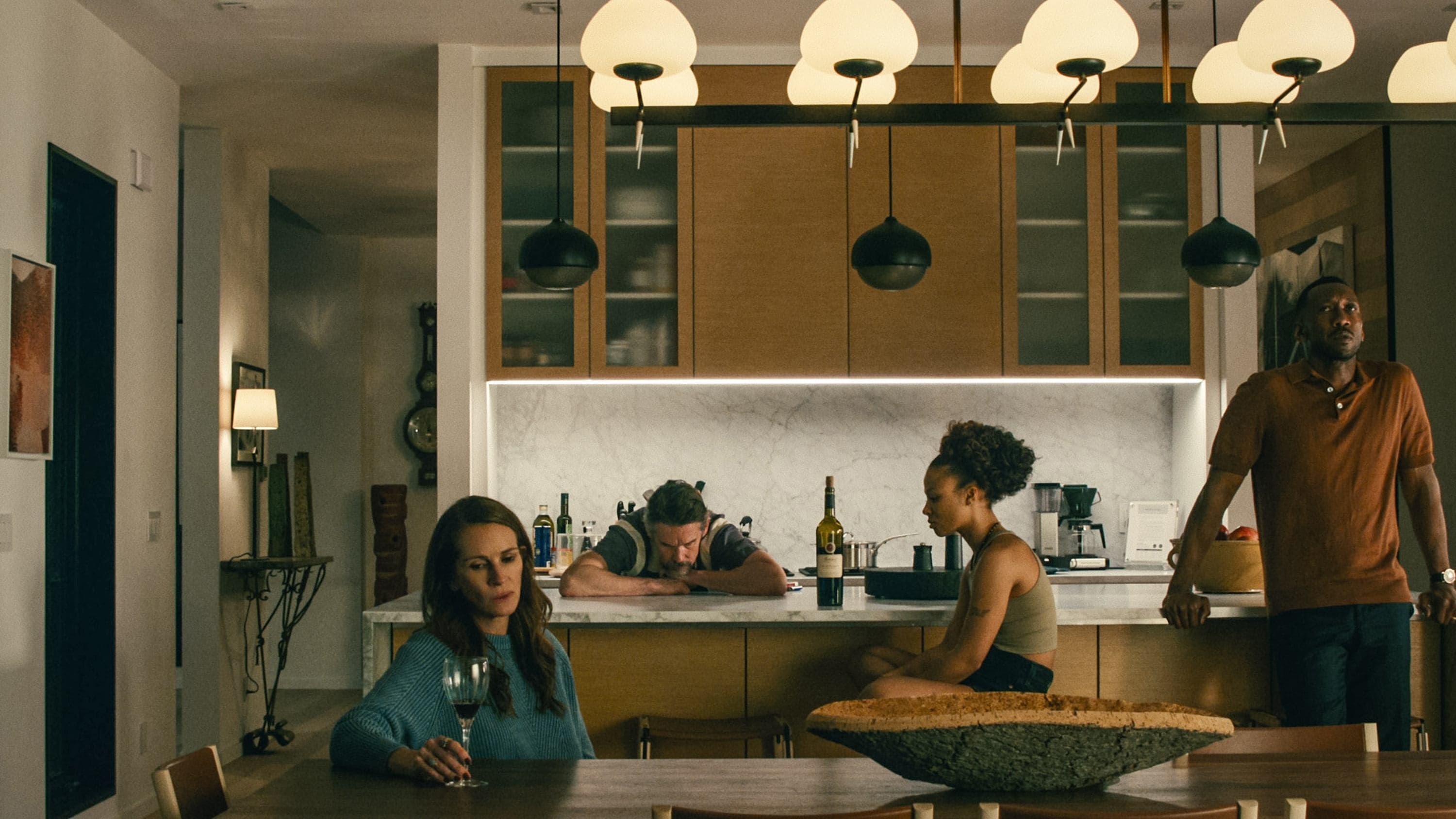 리브 더 월드 비하인드