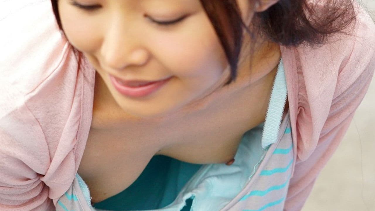 毎朝ゴミ出し場ですれ違う浮きブラ奥さん 夏目彩春