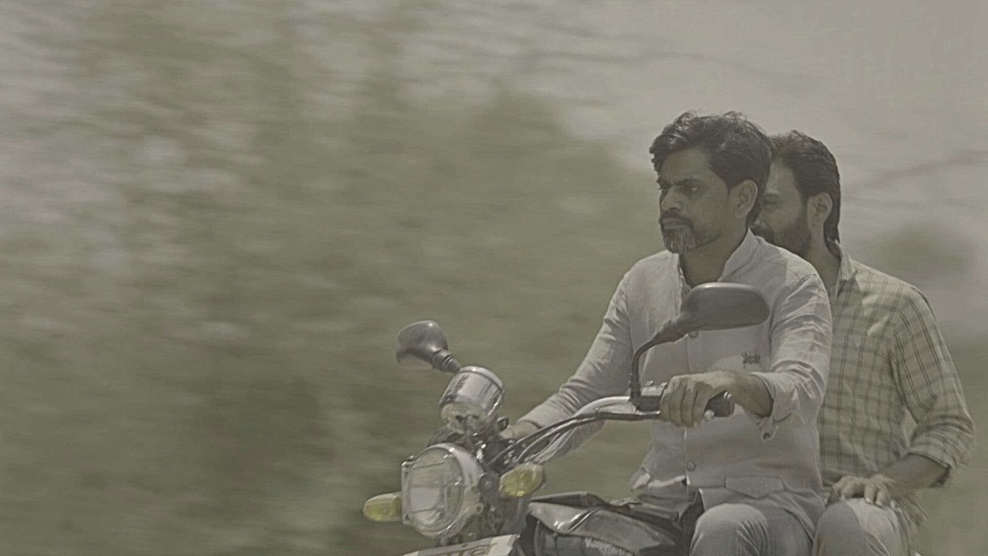 हरवले आहेत ६ डिसेंबर १९५६ पासून