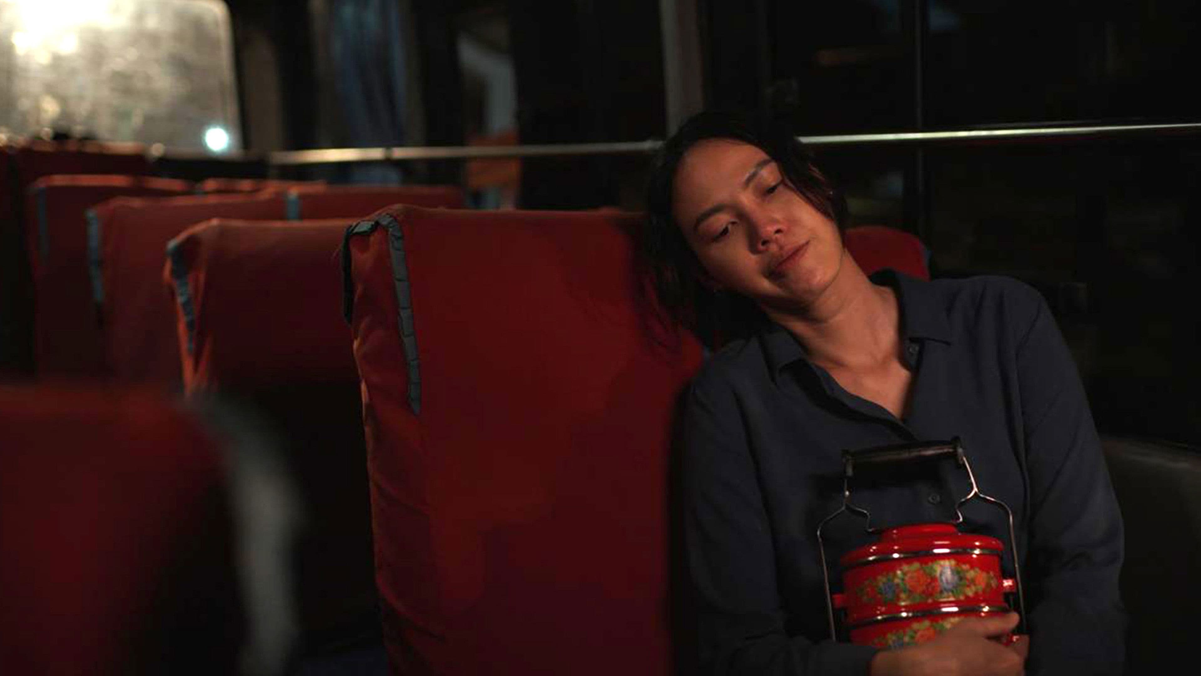 Nyanyi Sunyi Dalam Rantang