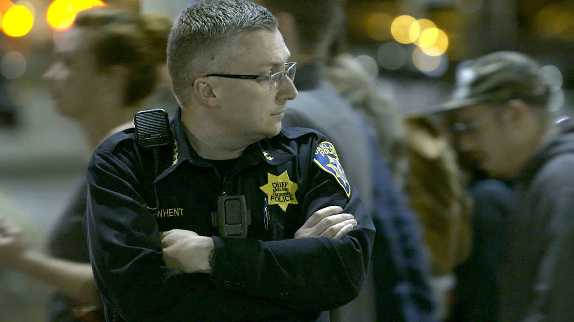 오클랜드 경찰을 재건하라