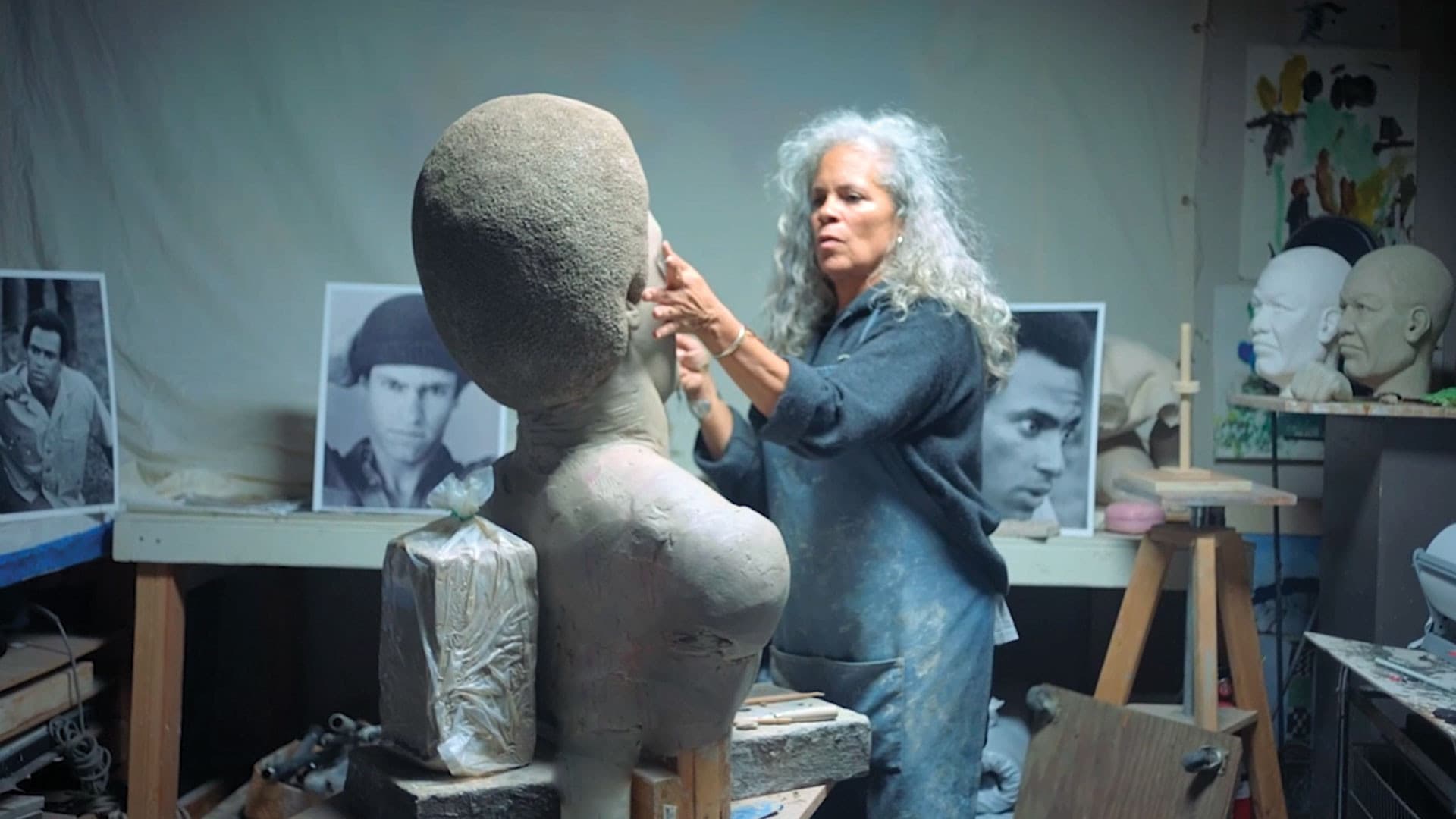 얼라이브 인 브론즈