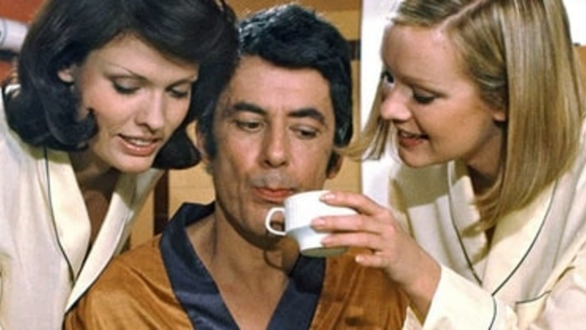 파자마속의 두 여인