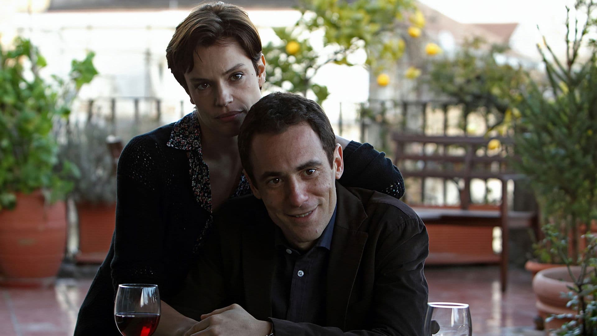 테네레차: 홀딩 핸즈