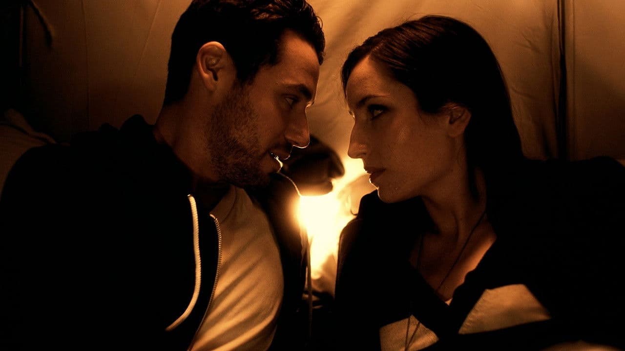 스턱 비트윈 스테이션스