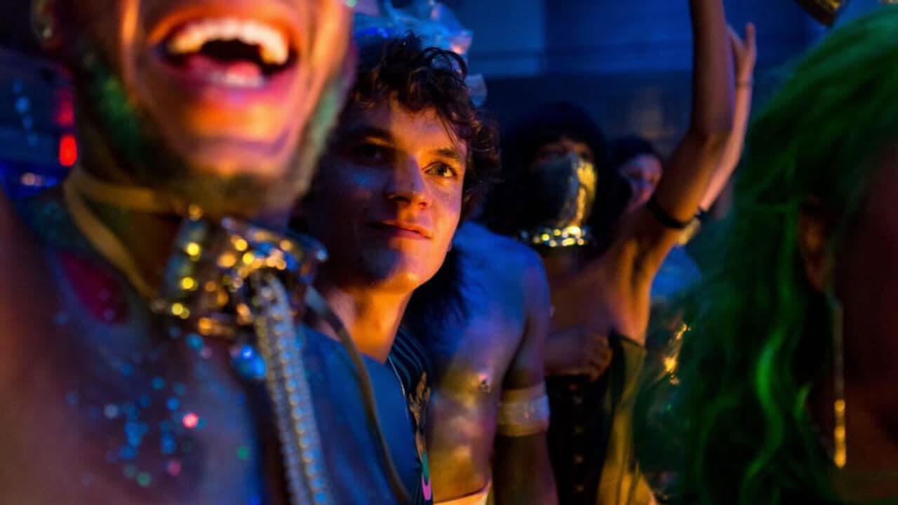 진실과 거짓 사이