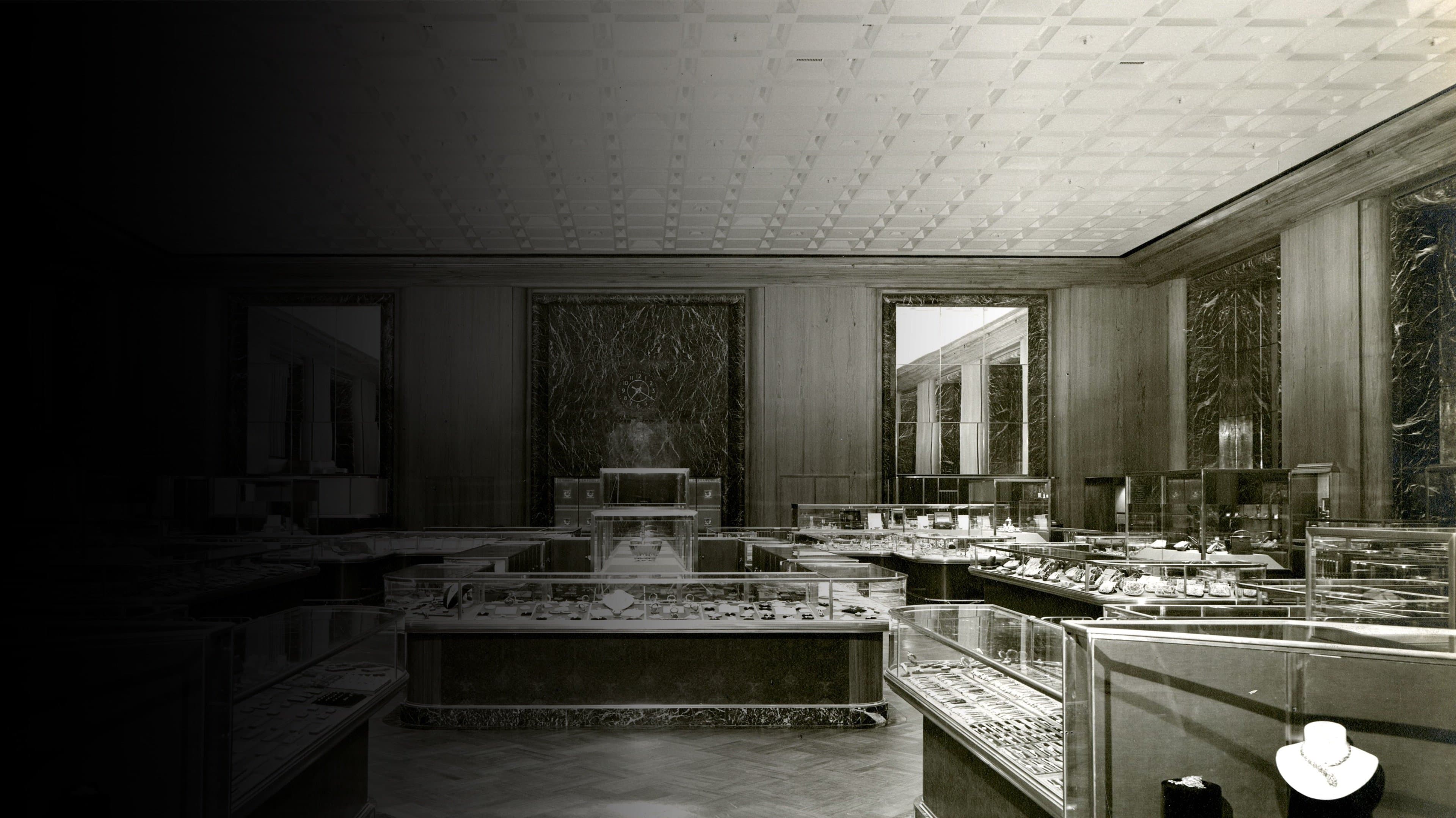 크레이지 어바웃 티파니