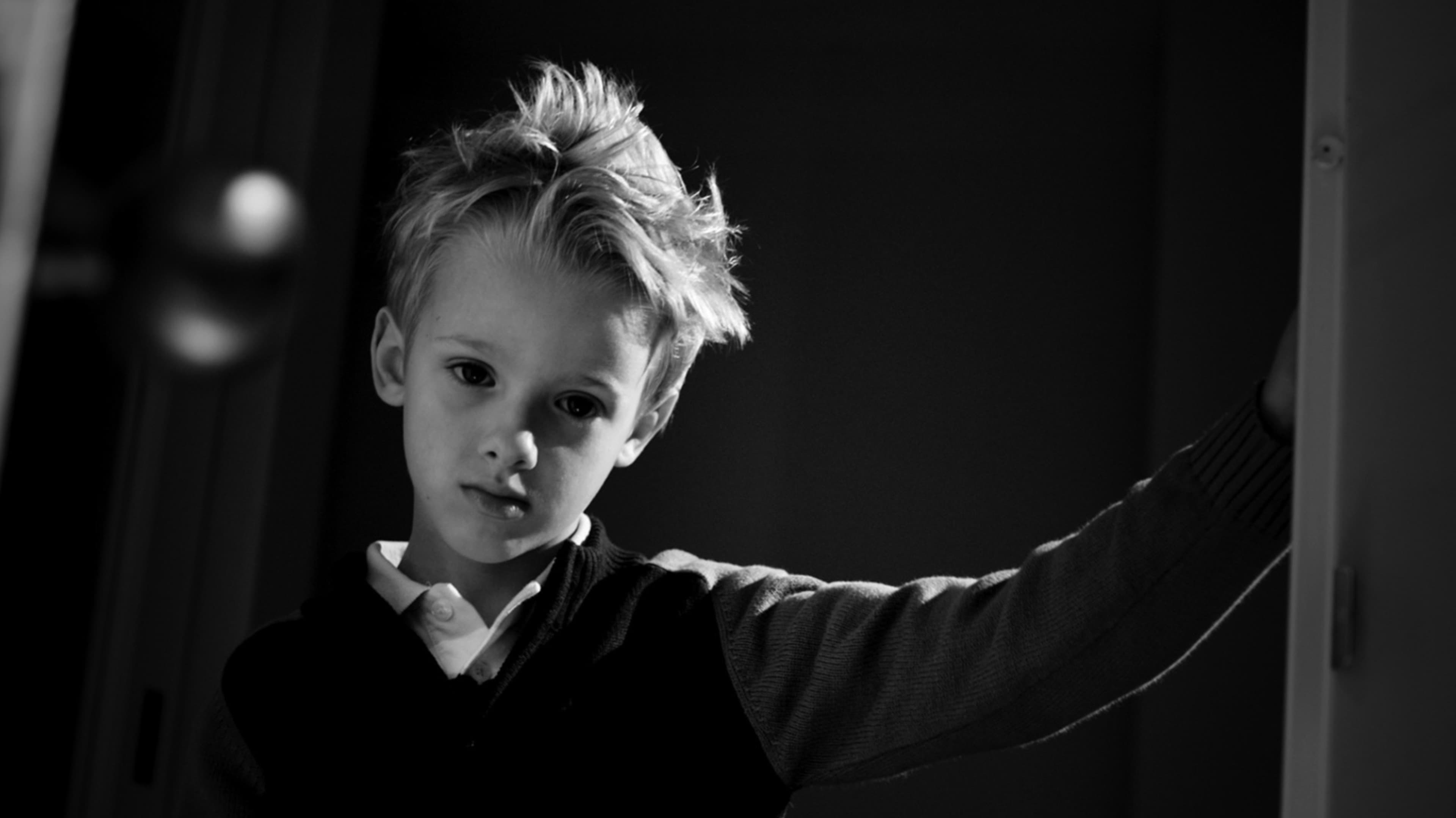 이스케이프 프럼 투모로우