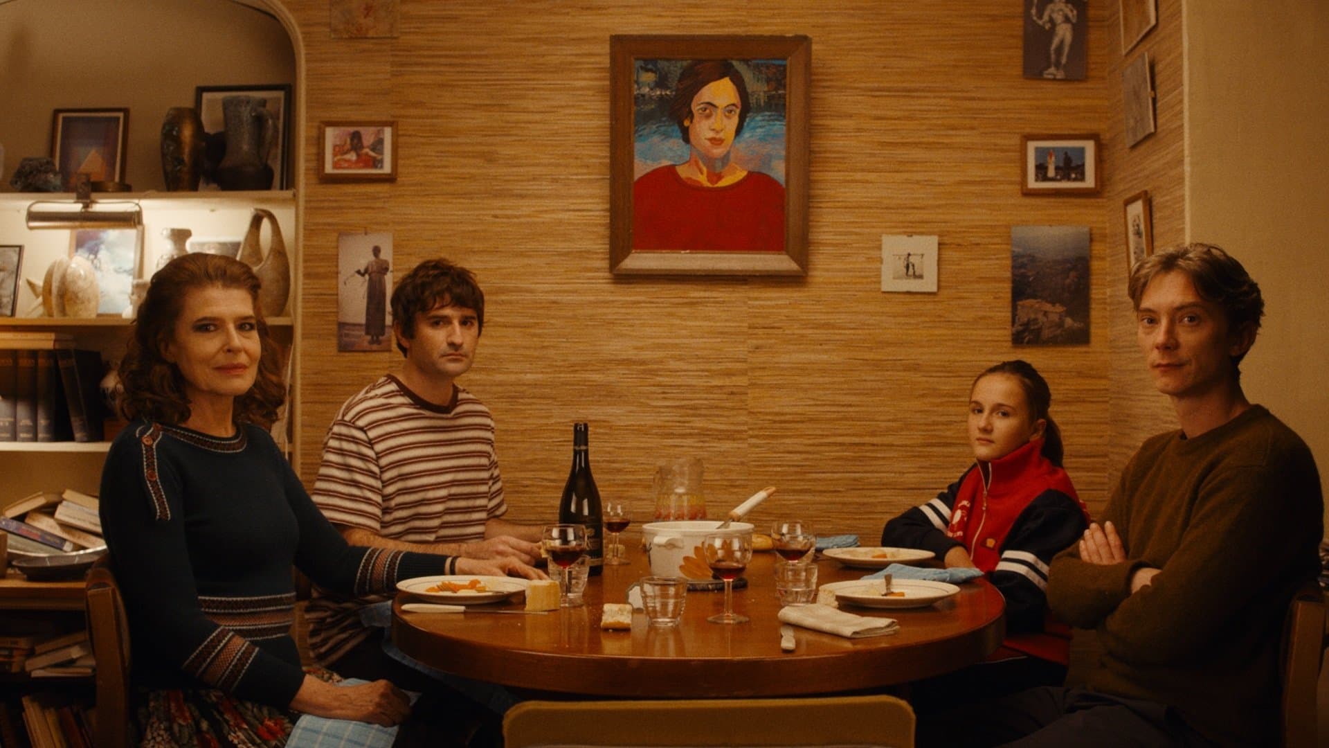 더 베어 네세시티