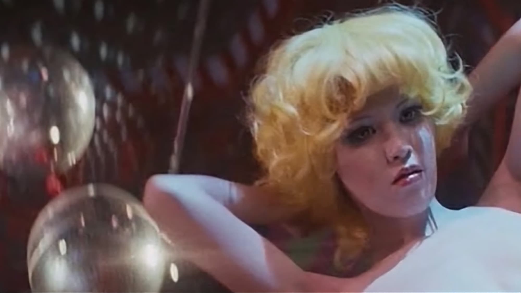 喜劇 特出しヒモ天国