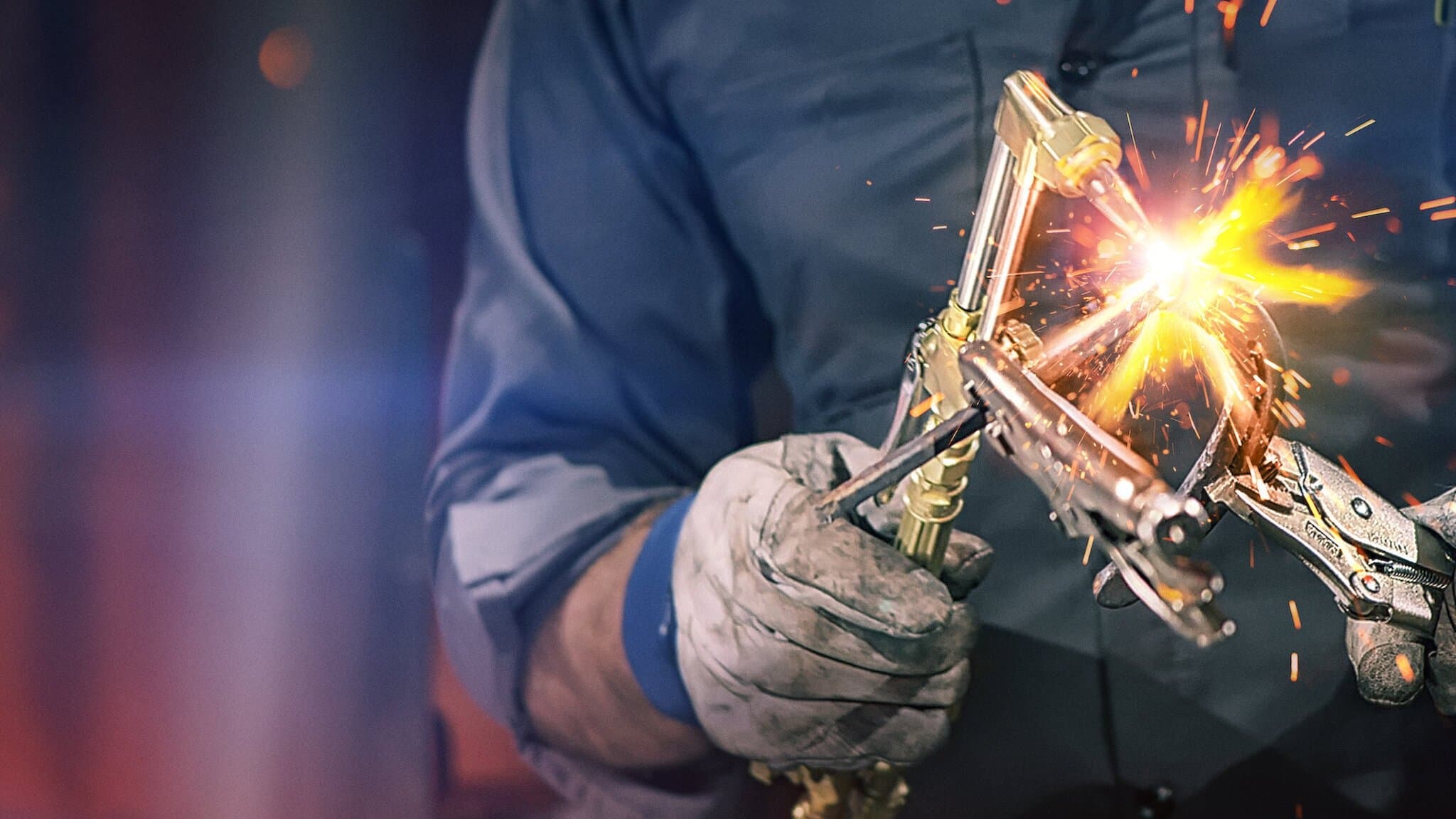 최강 철인! 금속 공예의 장인들