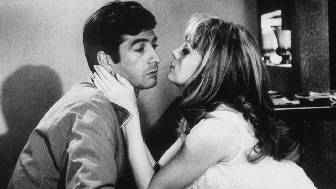 남자를 좇는 여인