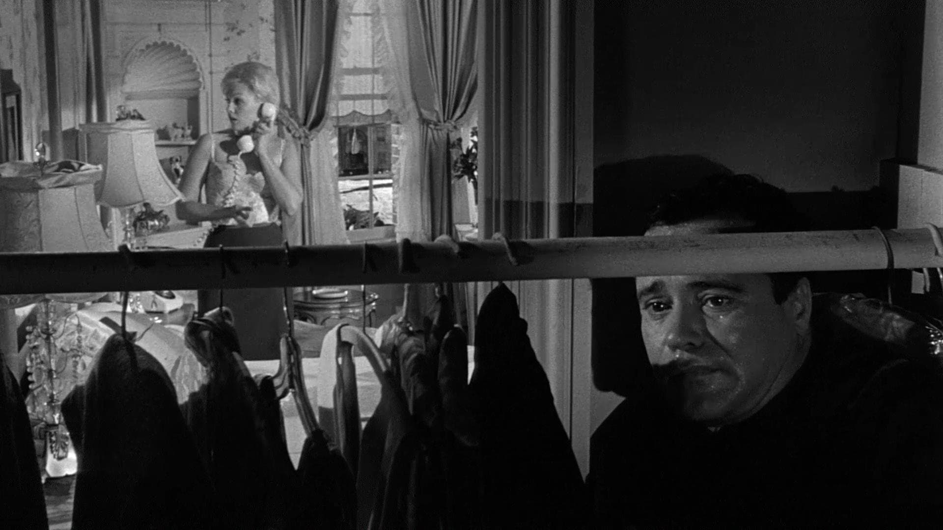 노토리어스 랜드레이디