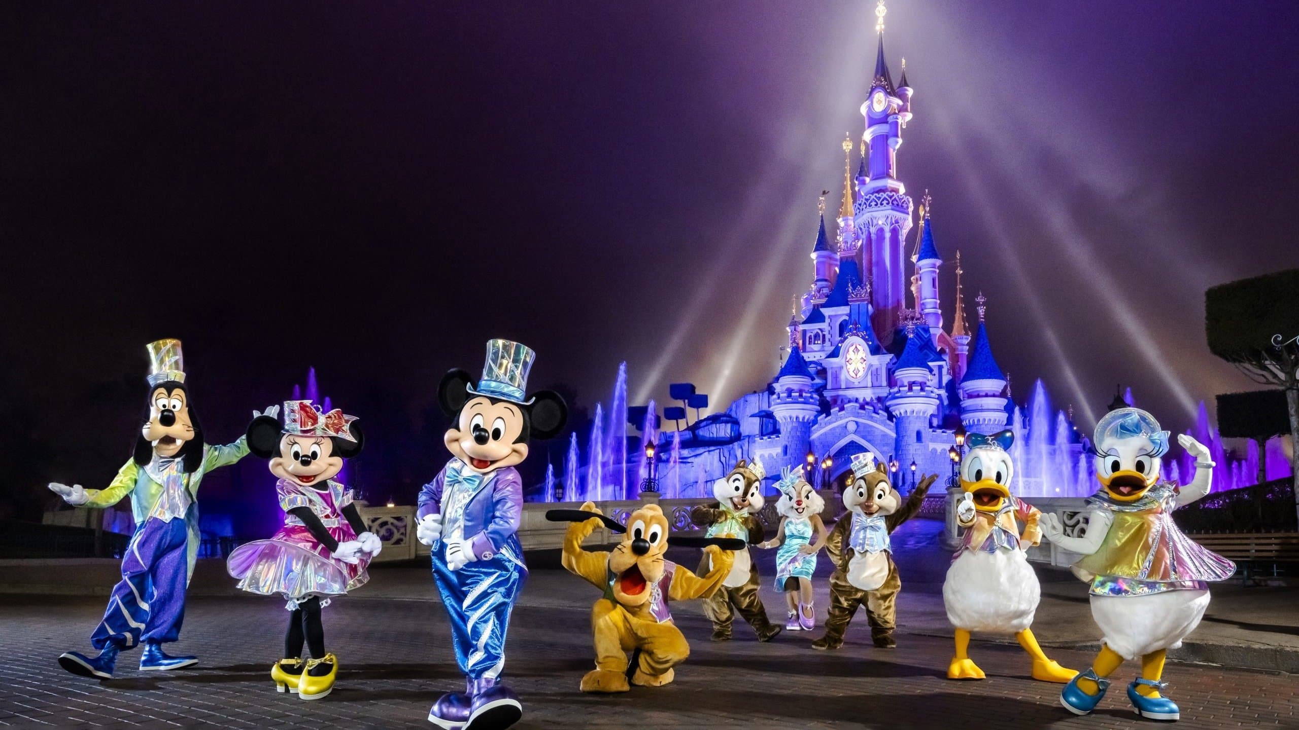 Disneyland Paris : Dans les Coulisses des Plus Grands Shows !