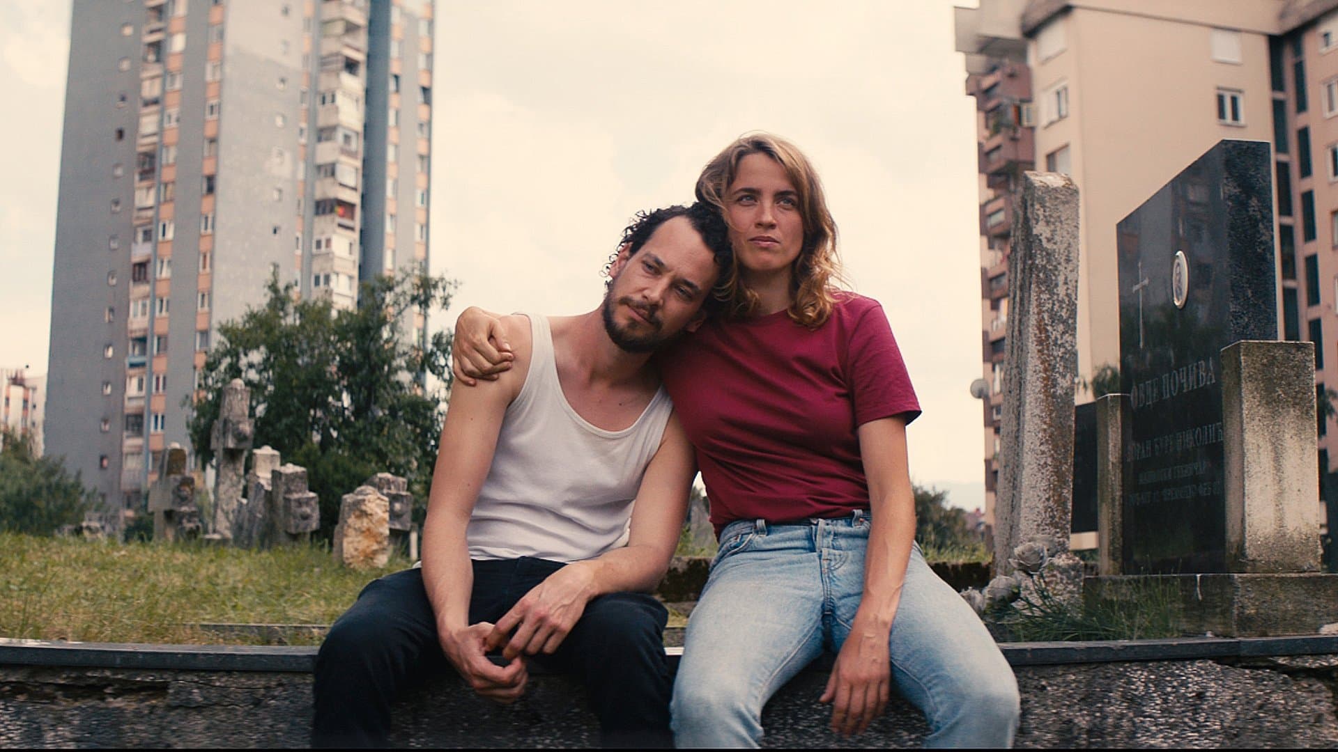 영웅은 죽지 않는다