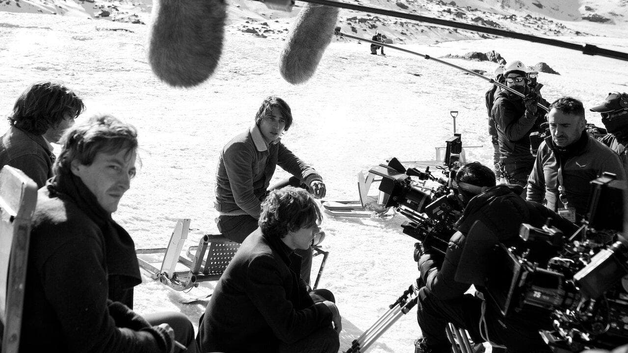 안데스 설원의 생존자들: 그 산의 우리는 누구였을까?