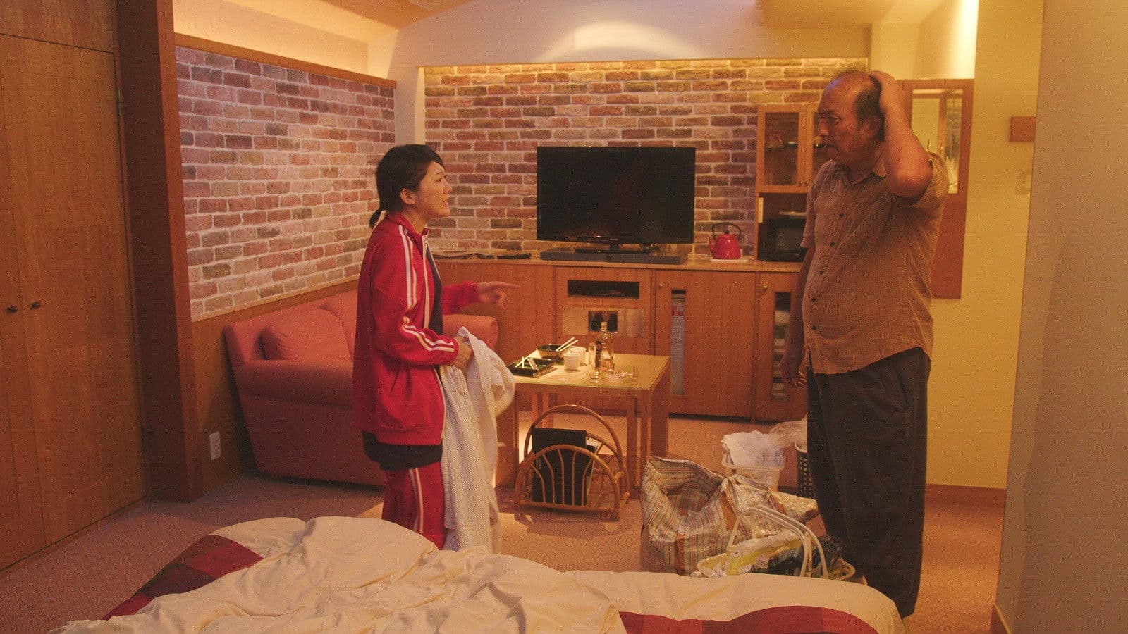 ラブホ肉欲密会　揺れて揺さぶる５分前