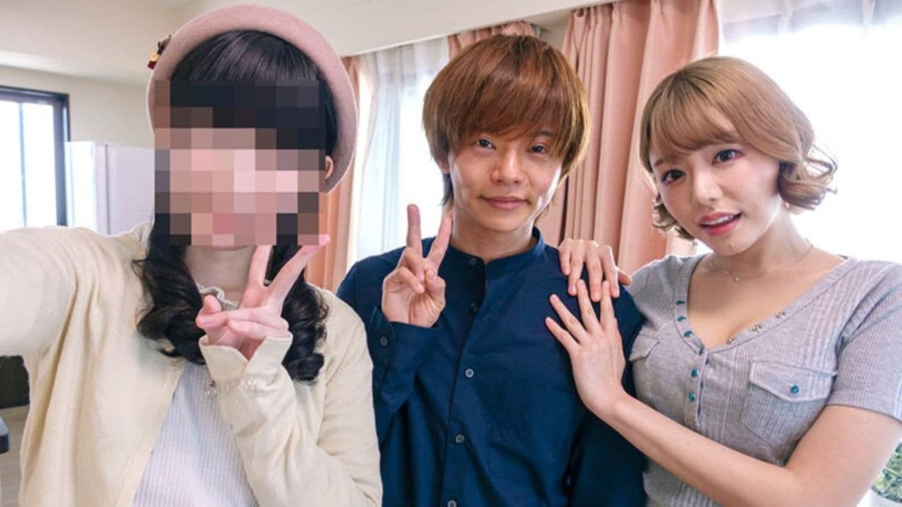 그녀에게는 비밀로 그녀의 어머니와도 하고 있습니다…