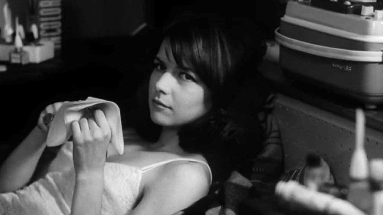 누구도 웃지 않으리