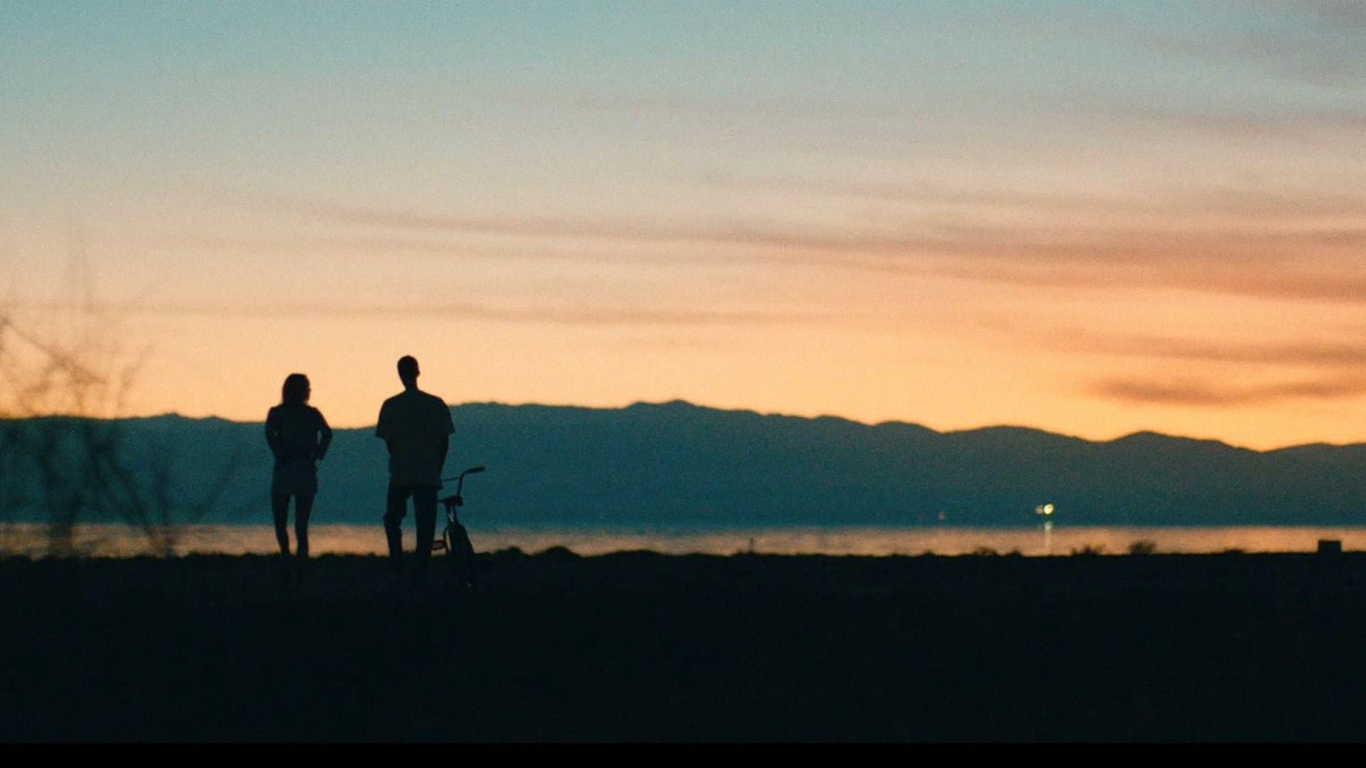 돈 컴 백 프롬 더 문