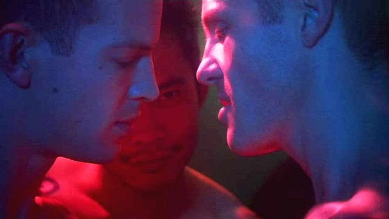 컷 슬리브 보이스