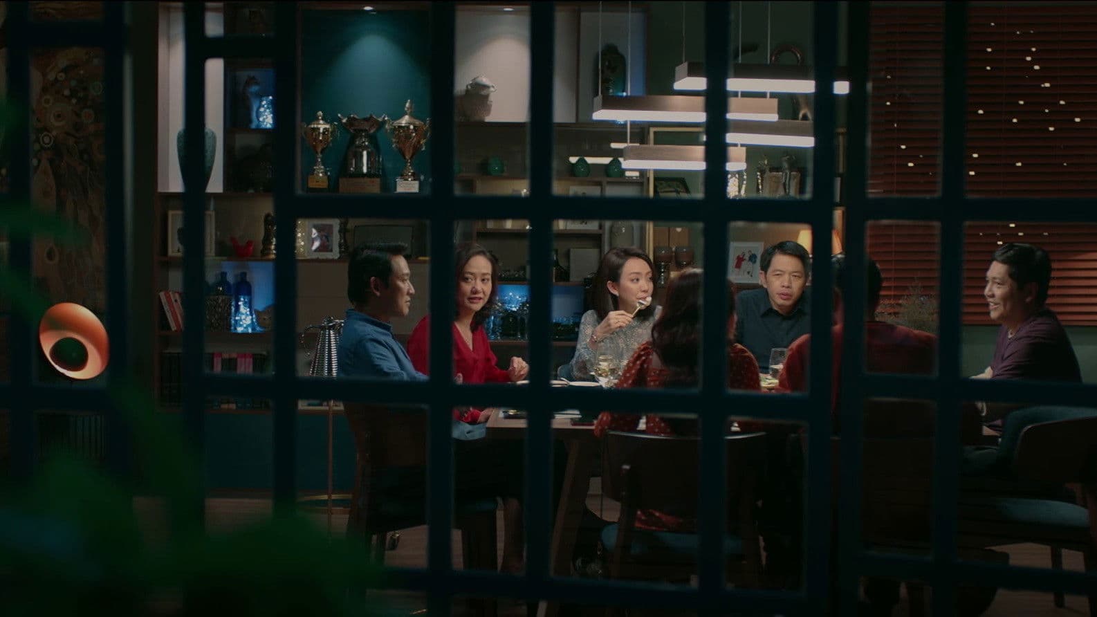 완벽한 타인: 블러디 문