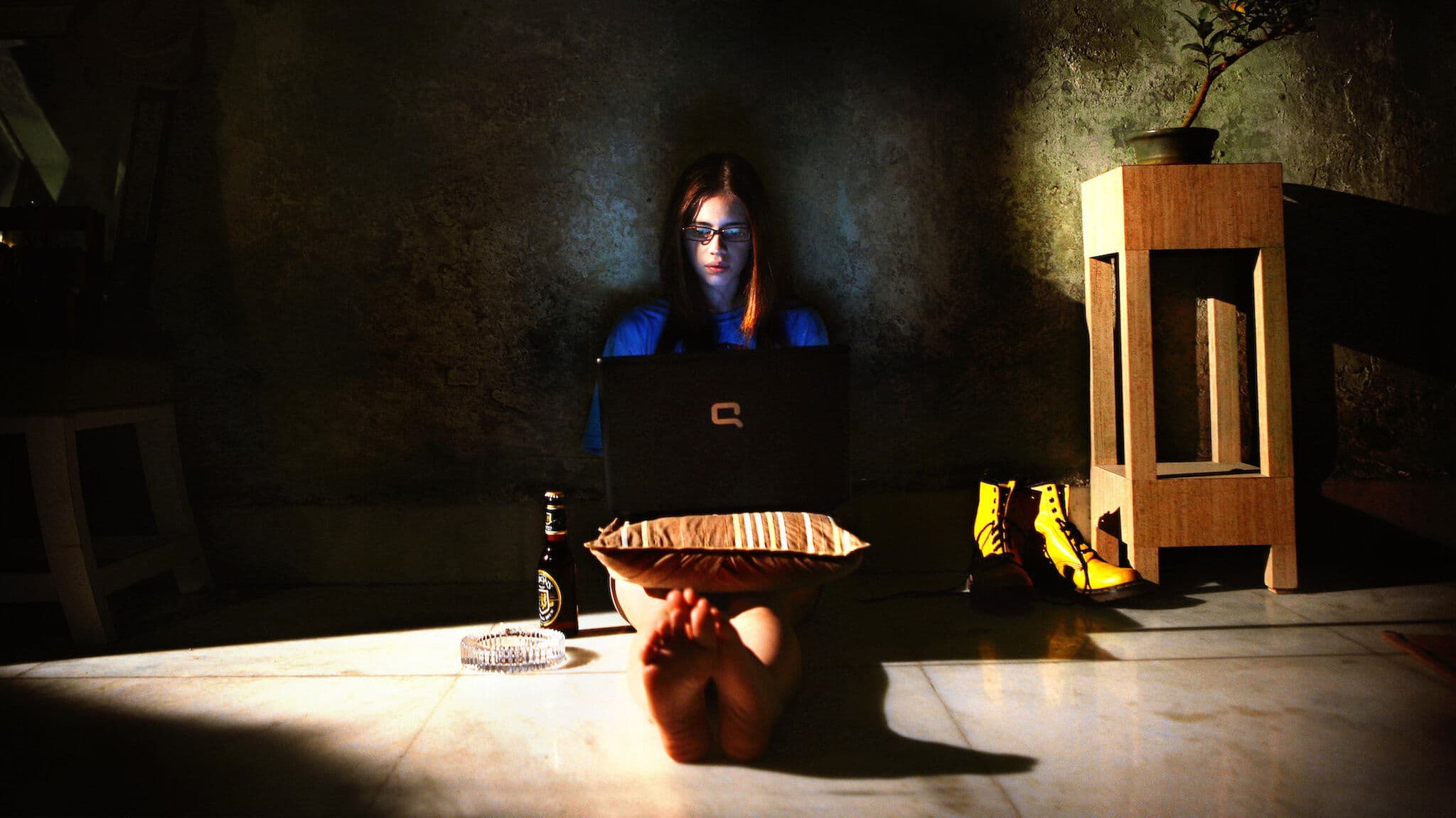 노란 부츠의 소녀