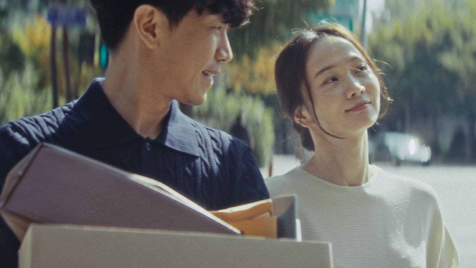 횡단보도 위 윤영