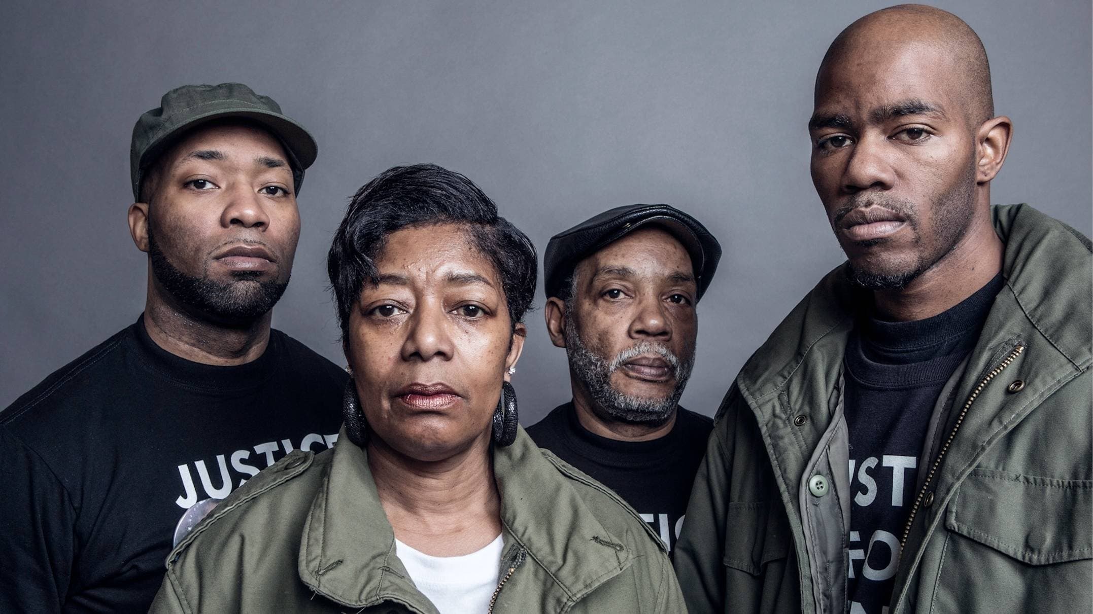 블러드 이즈 앳 더 도어스텝