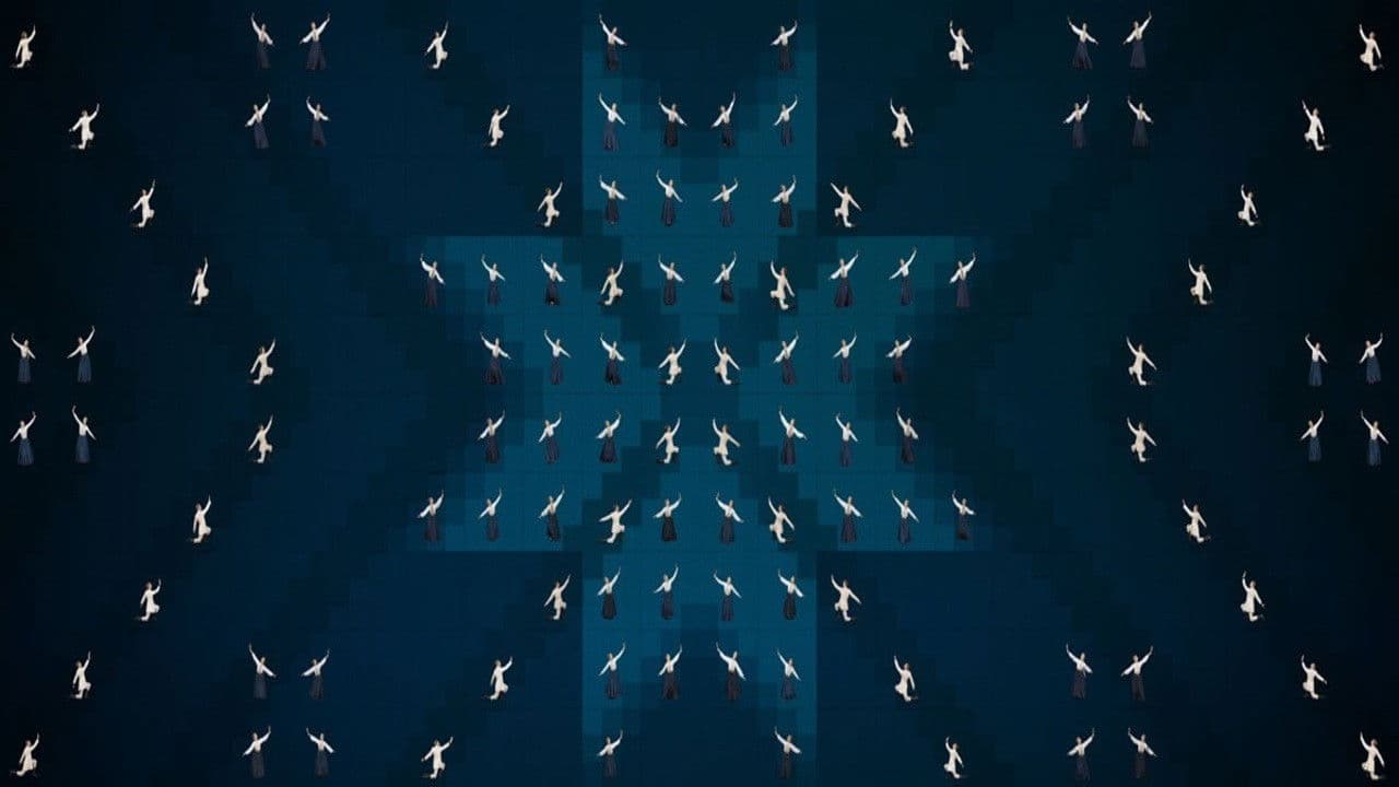 Latvju zīmēs rotāties