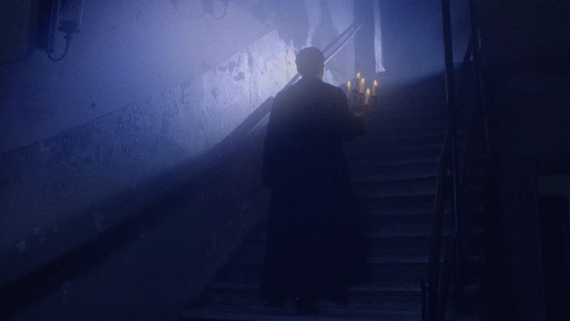 비하인드 디 아이즈