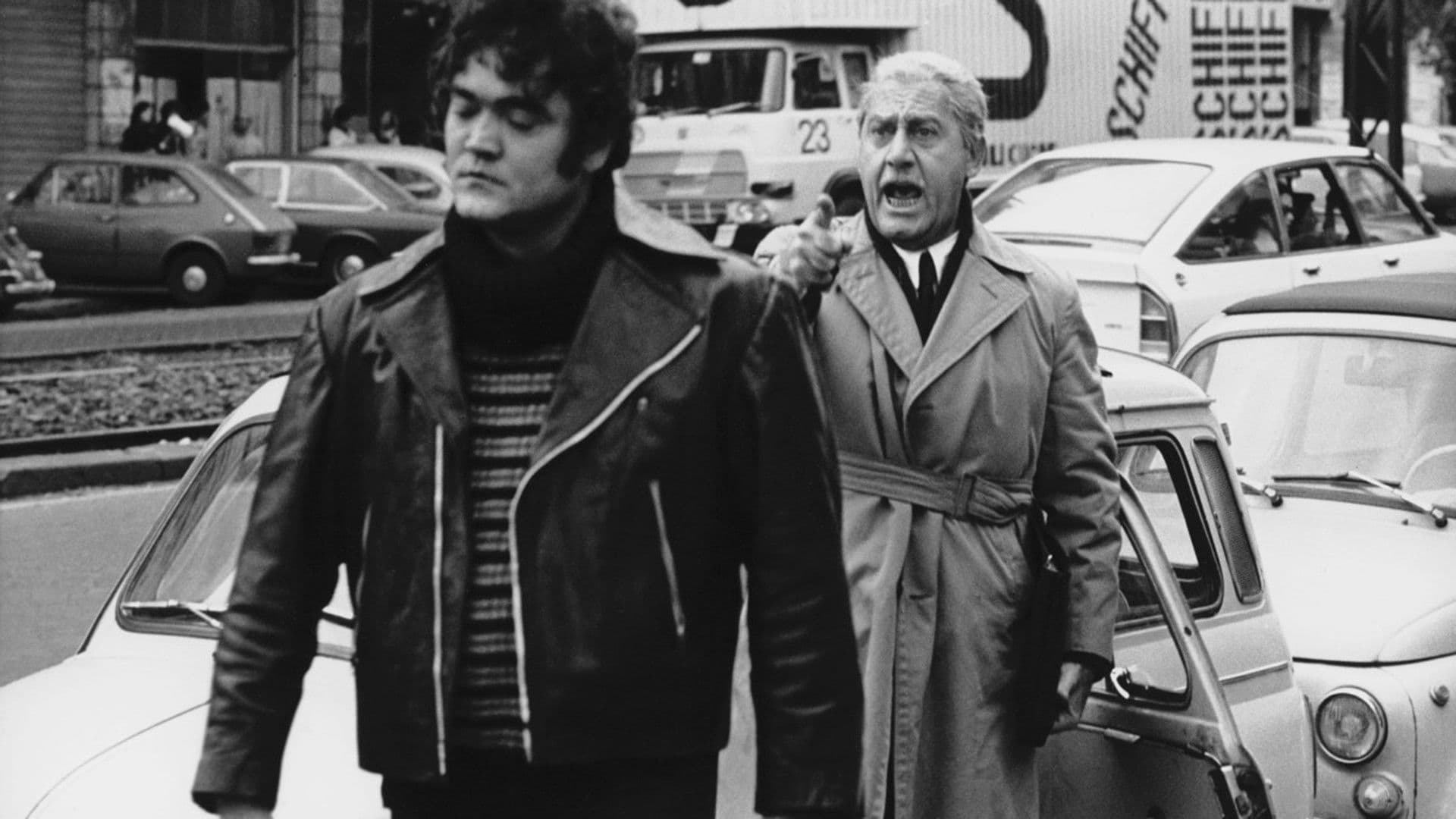 Un borghese piccolo piccolo