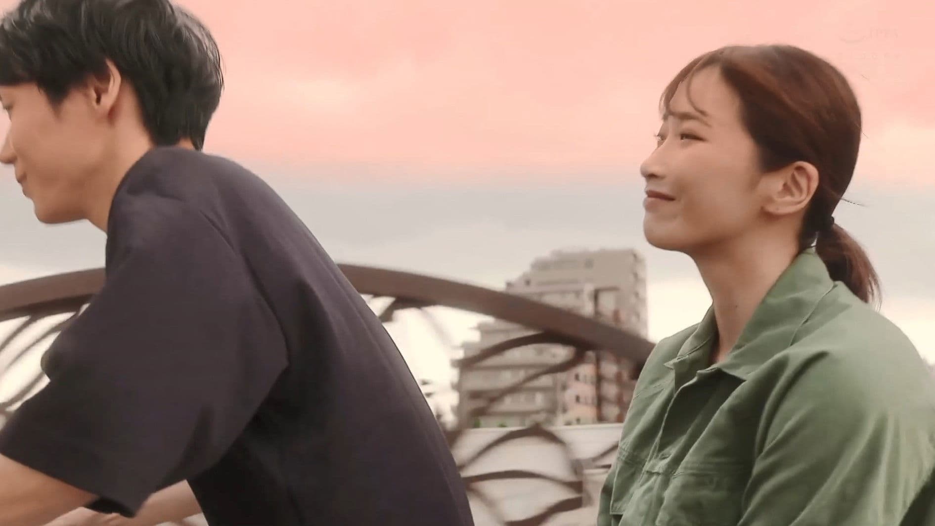 보이쉬한 숨은 거유인 여자 친구를 이성으로 의식해 버린 나.