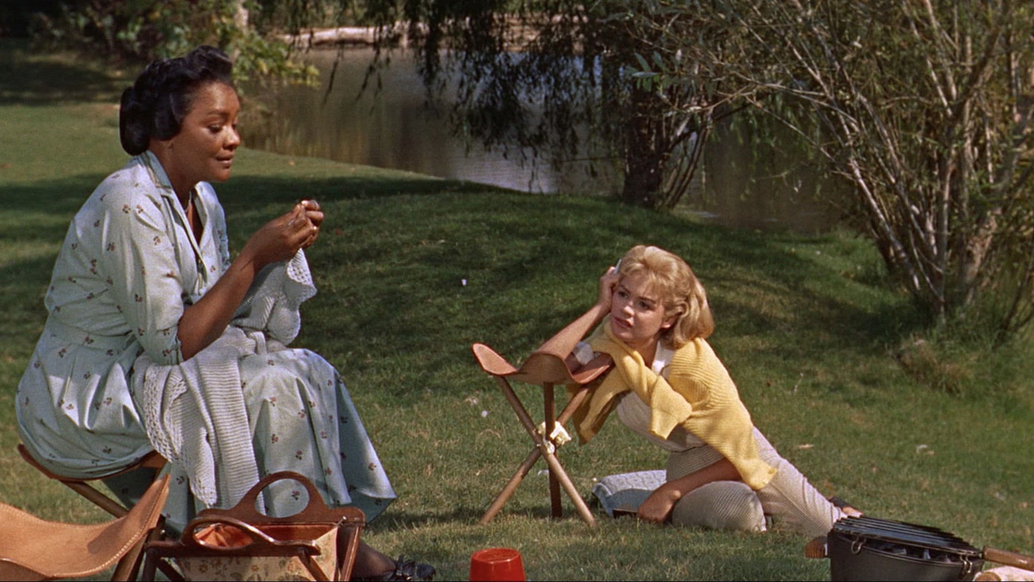 슬픔은 그대 가슴에