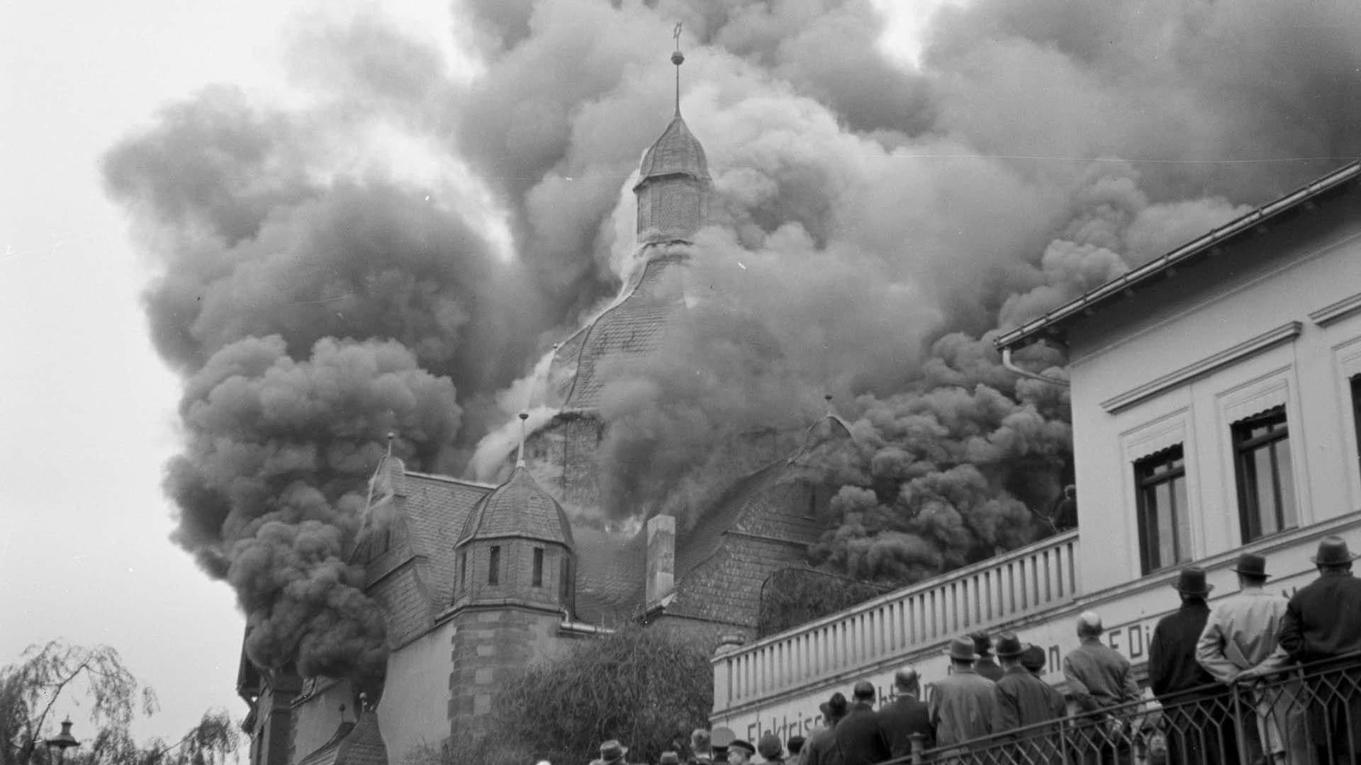 La nuit de cristal, les pogroms de novembre