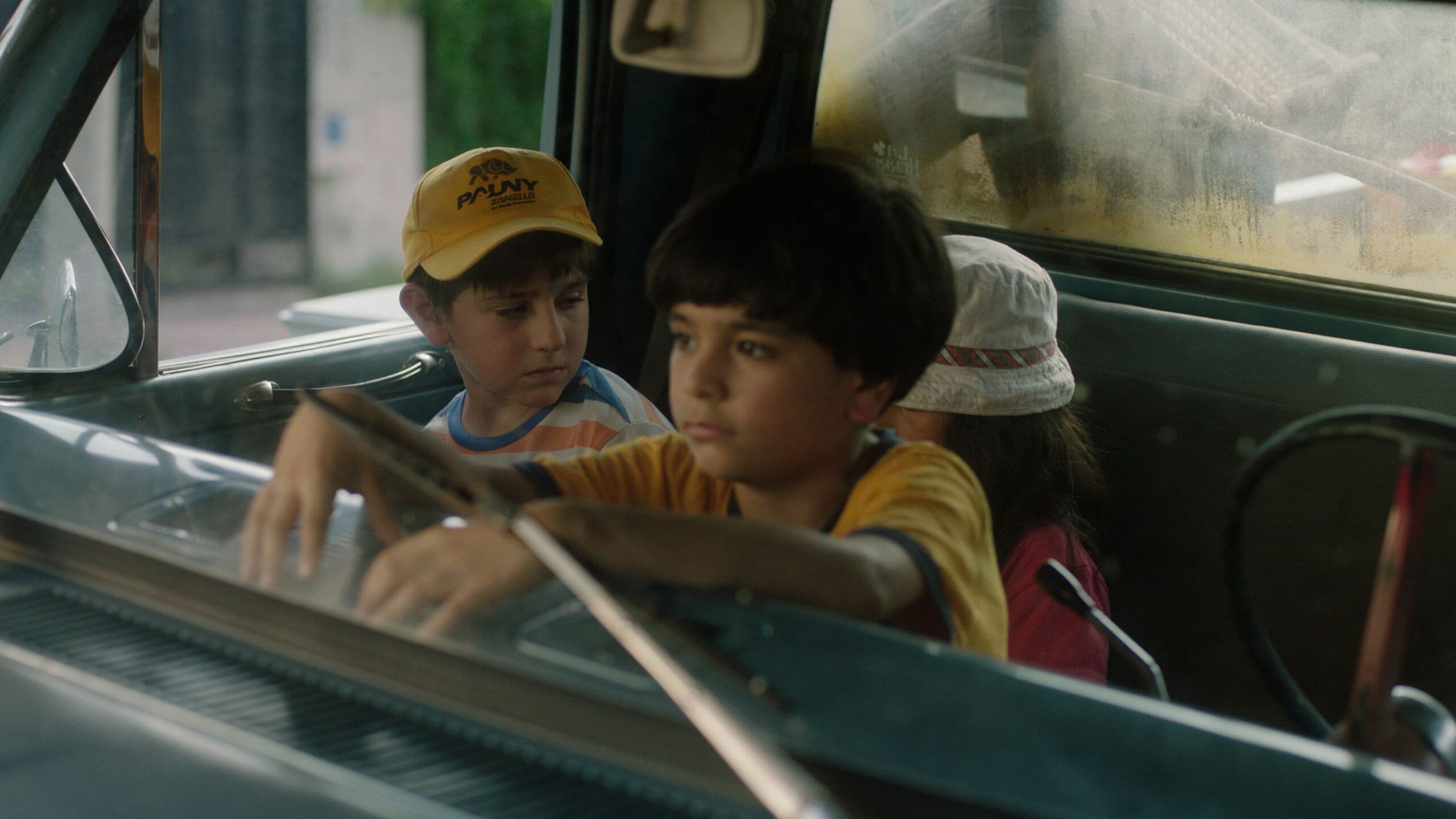 하우스 위드 투 도그즈