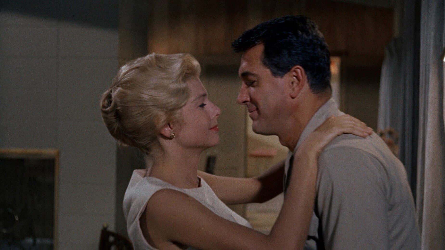 어 가세링 오브 이글스