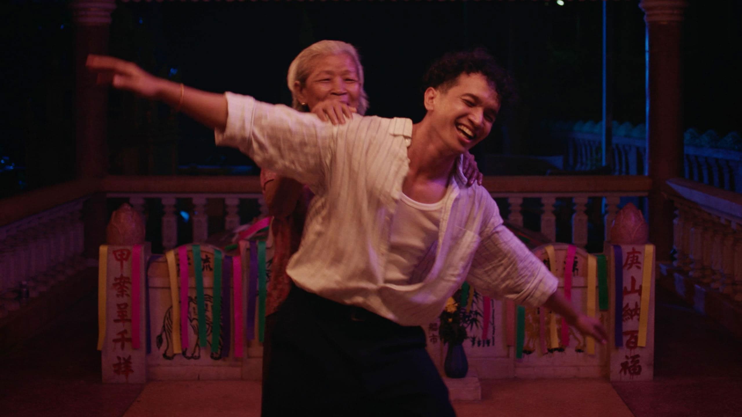 그랜마 나이 후 플레이드 페이버릿