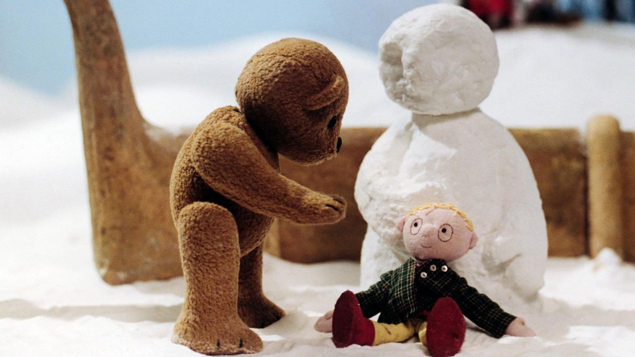 Ludovic - Une poupée dans la neige