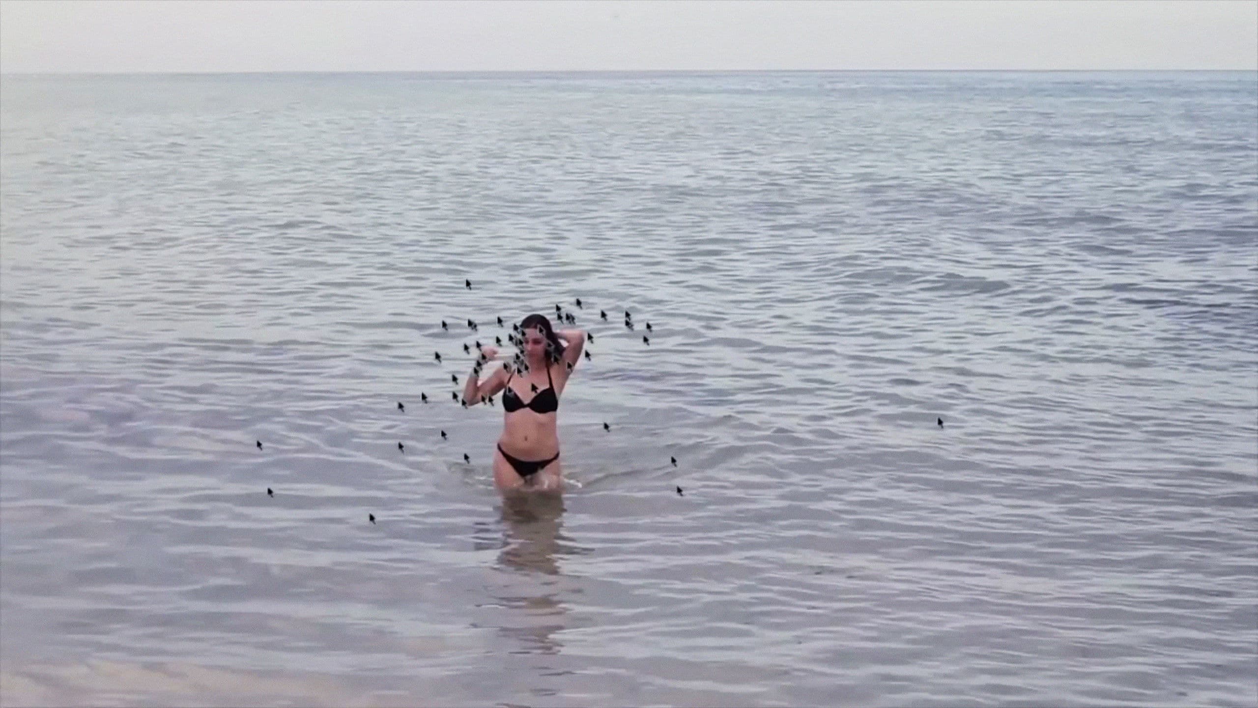 Hot Beach Babe Aims to Please