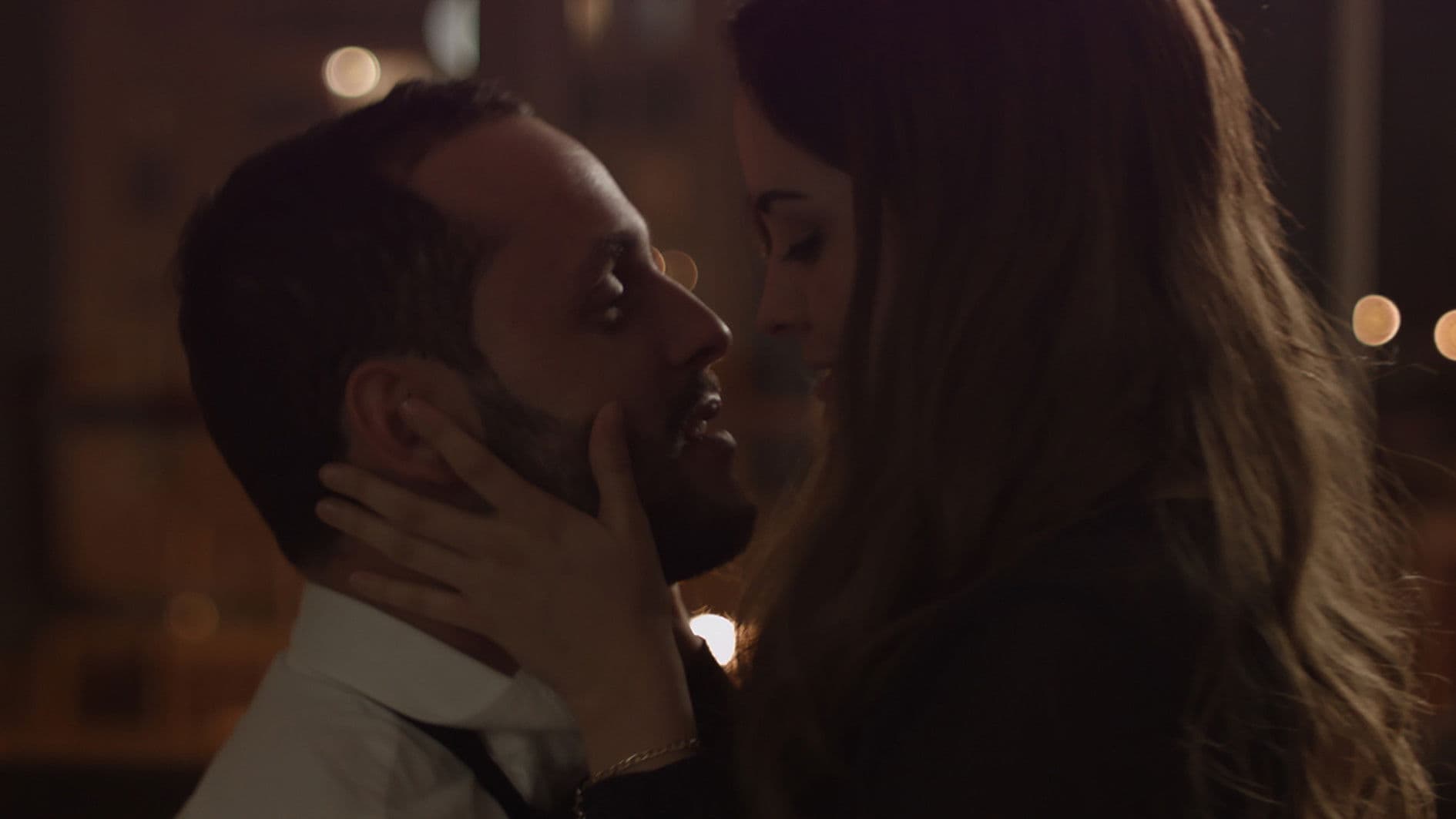 Un Cuento De Amor (La Verdad Que Nadie Cuenta Pero Todos Conocen)