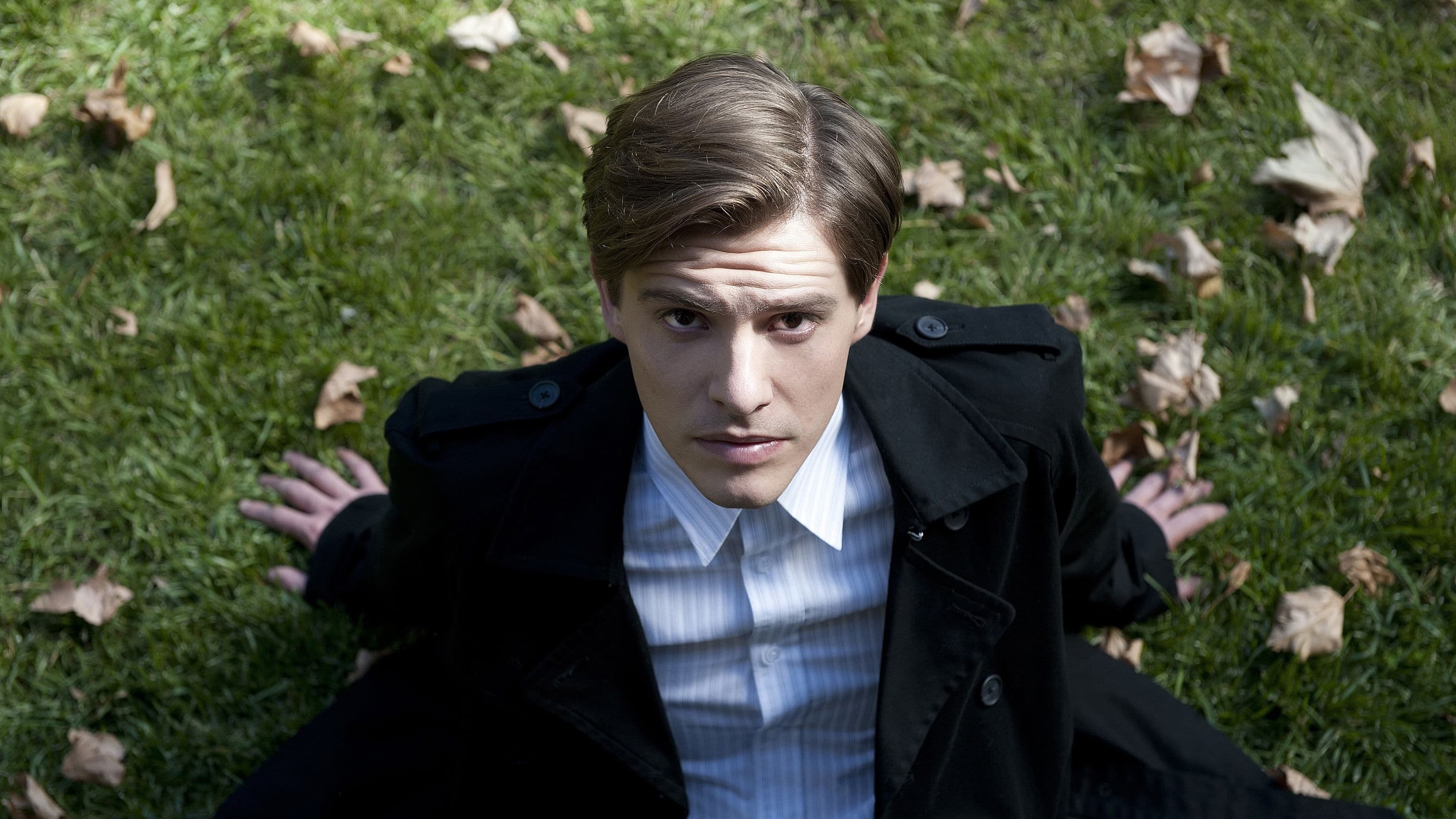 시간을 거꾸로 사는 오토 블룸의 삶과 죽음