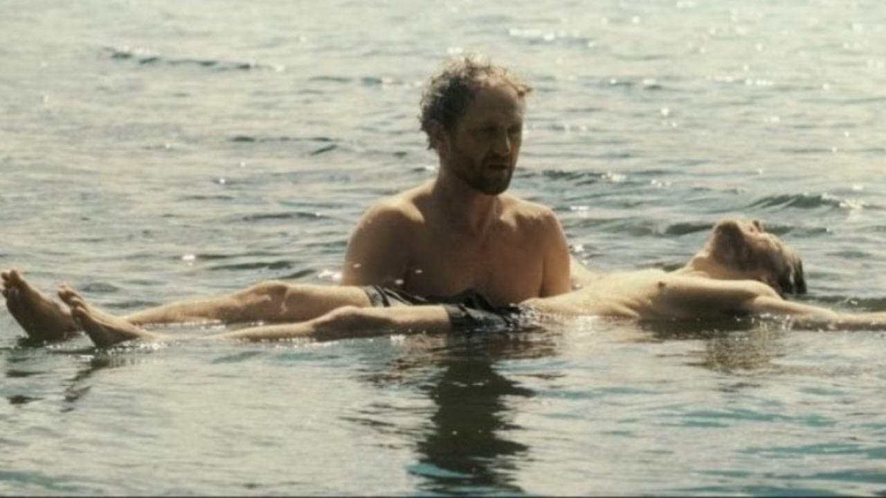 인 더 네임 오브